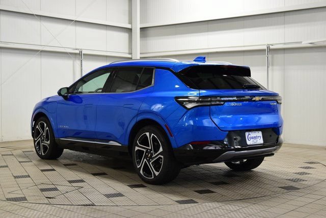 New 2026 Chevrolet Equinox EV LT w/ Convenience Package II FWD image 6