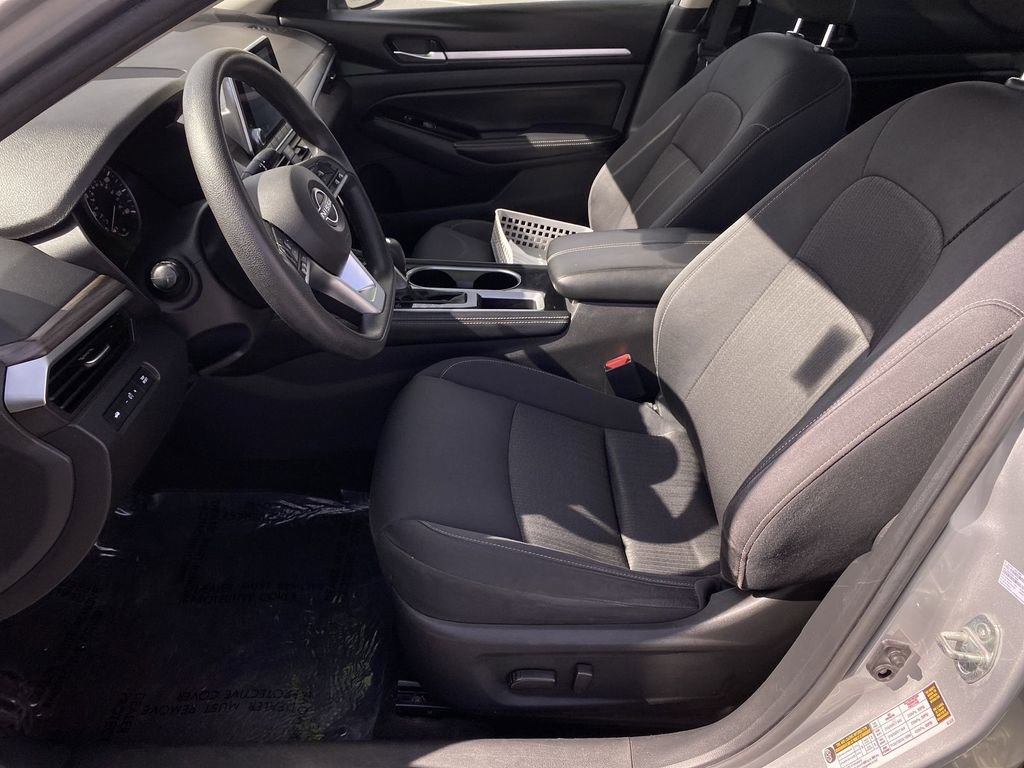 Used 2023 Nissan Altima 2.5 SV image 28
