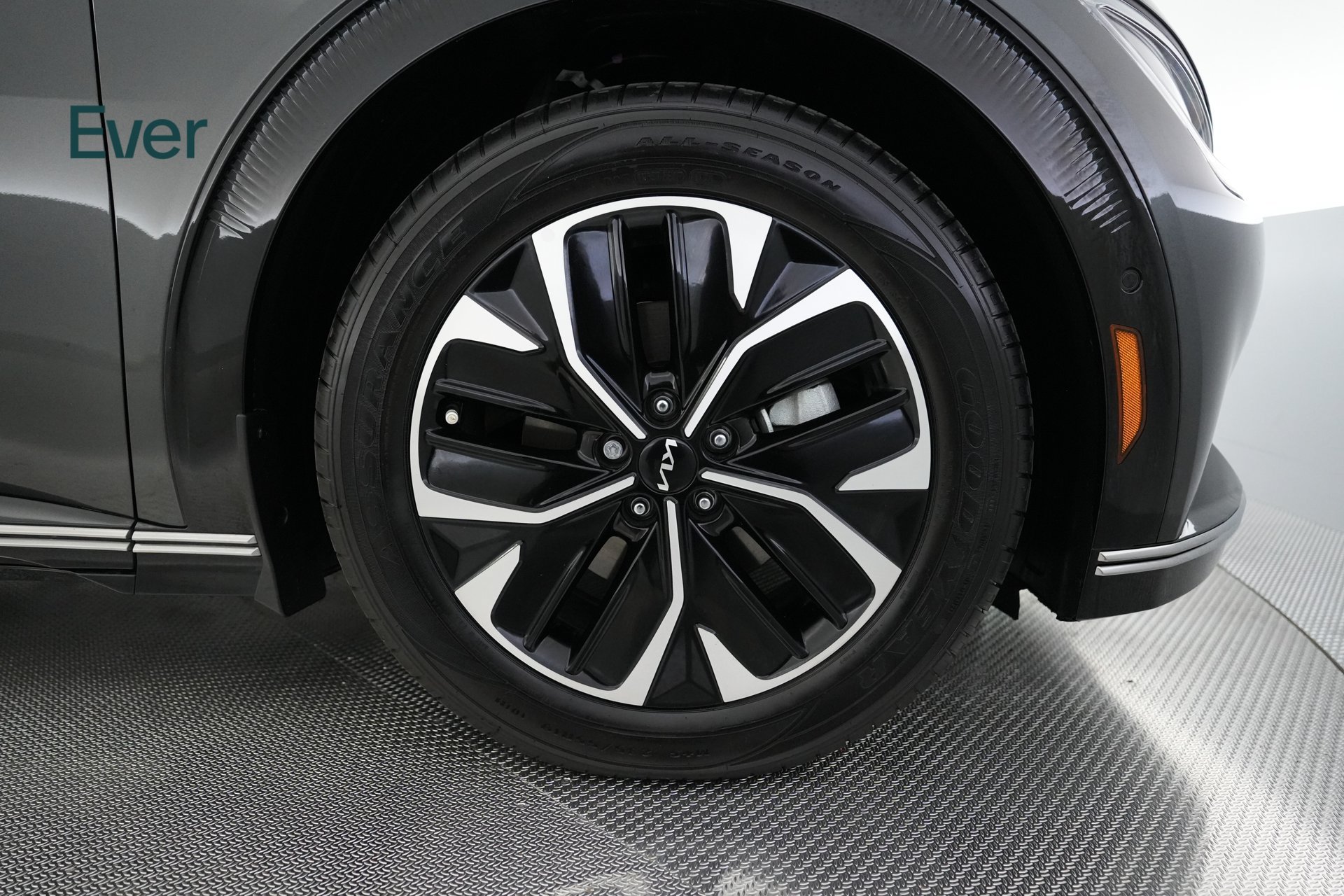 Used 2023 Kia EV6 Wind w/ Wind Technology Package RWD image 20