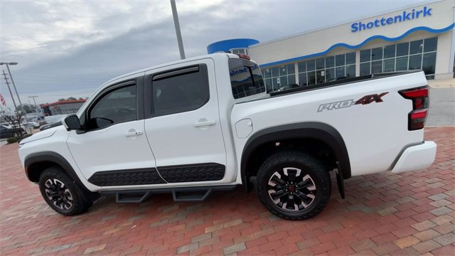 Used 2024 Nissan Frontier PRO-4X w/ Pro Convenience Package image 7