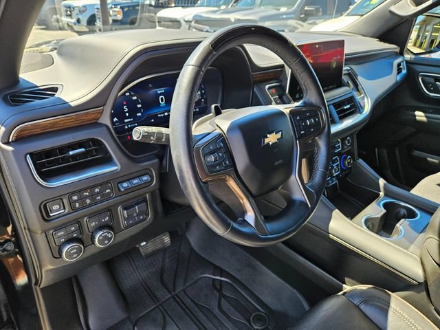 Used 2024 Chevrolet Suburban High Country w/ Advanced Technology Package AWD/4WD image 26