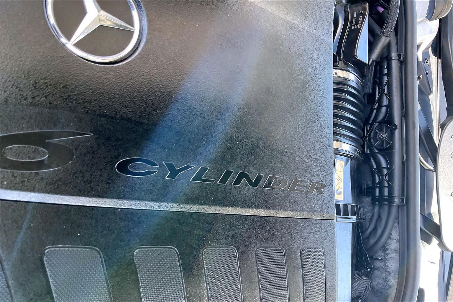 Used 2023 Mercedes-Benz S 500 4MATIC image 34