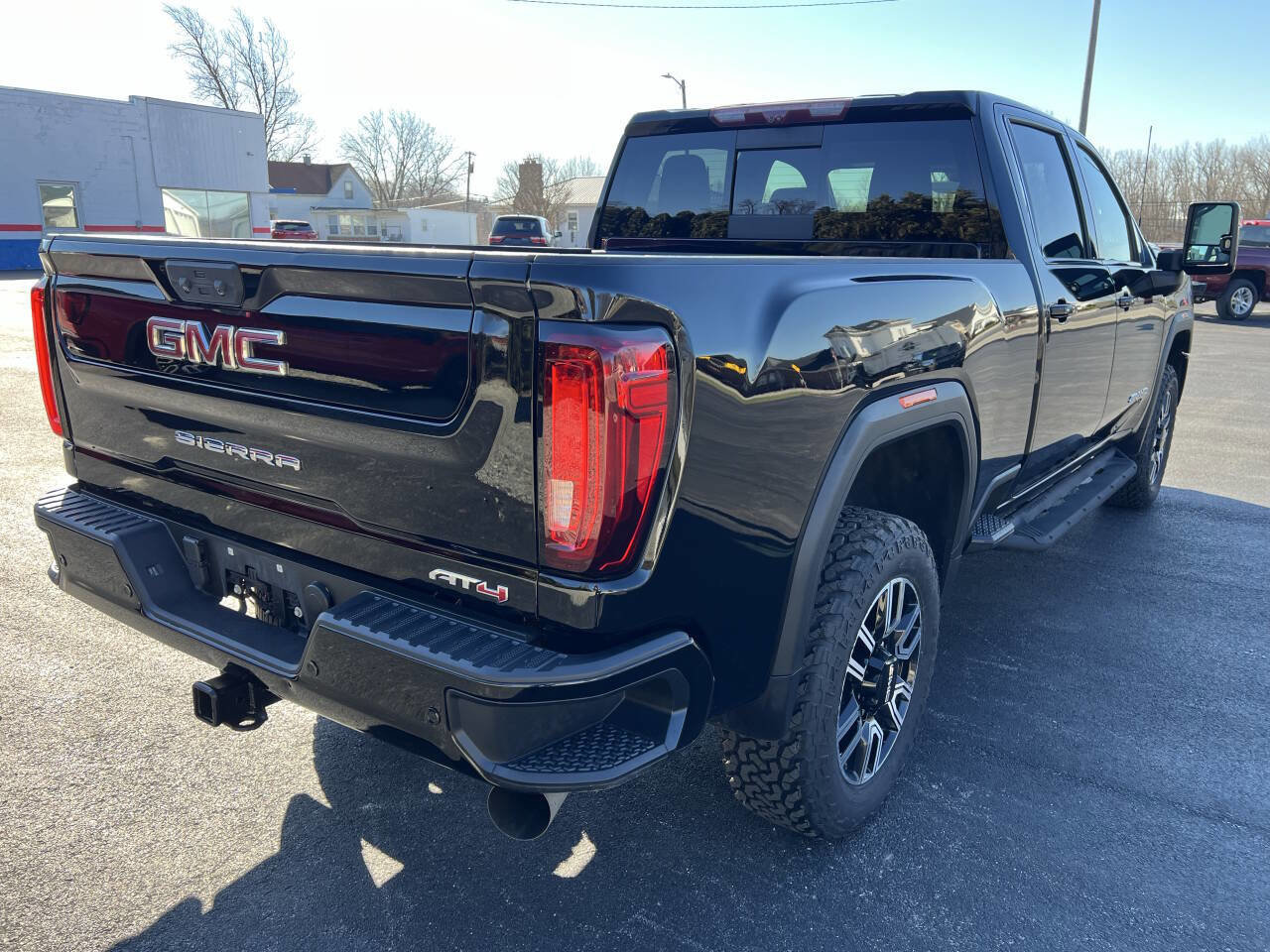 Used 2021 GMC Sierra 2500 AT4 w/ AT4 Preferred Package image 6