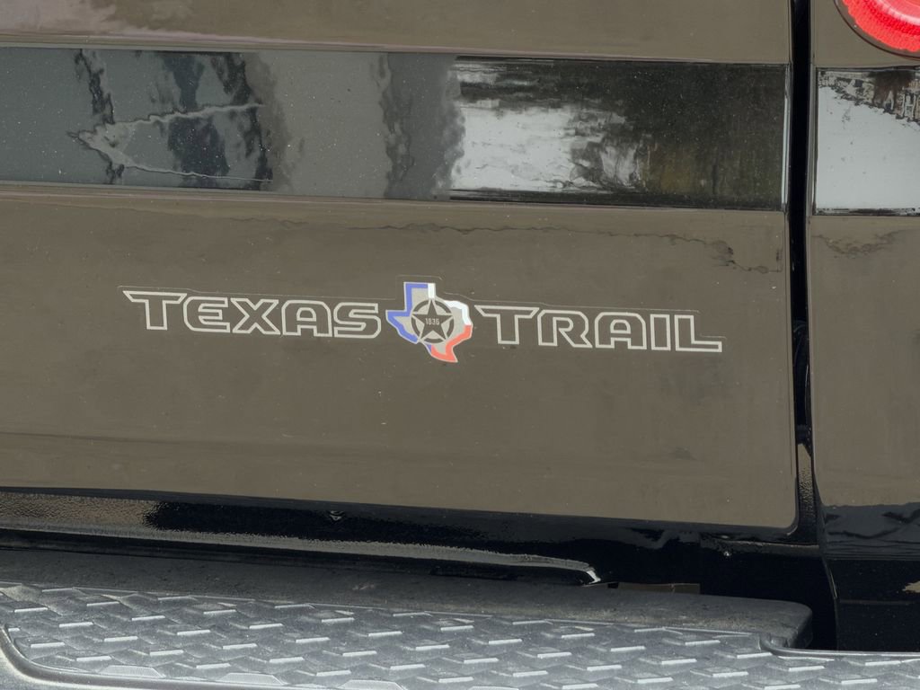 New 2025 Jeep Gladiator Sport image 9