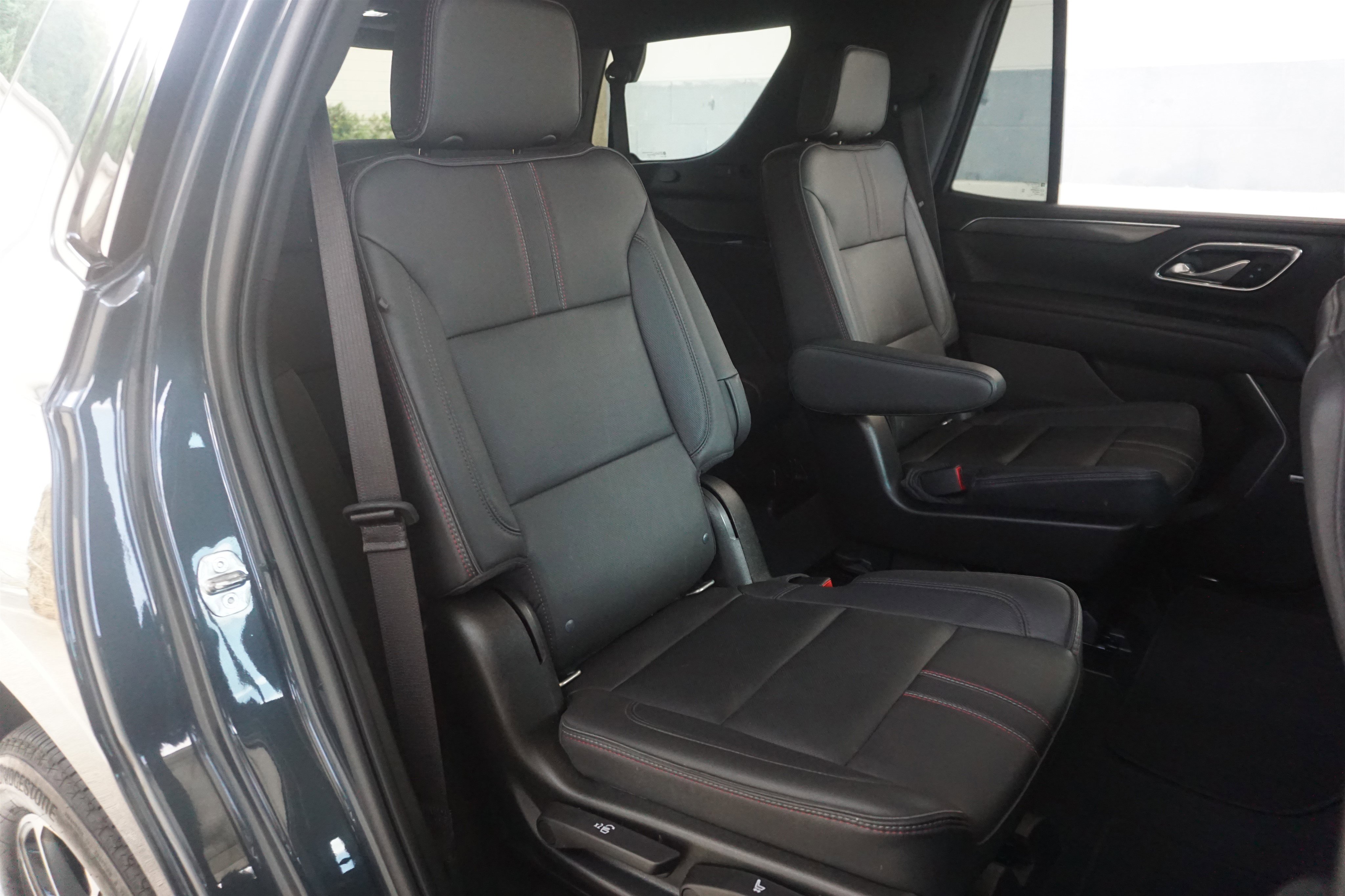 Used 2021 Chevrolet Tahoe RST w/ Luxury Package image 23