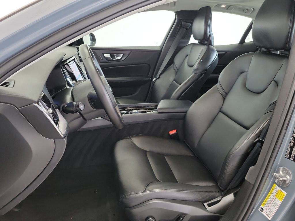 Used 2024 Volvo S60 B5 Core AWD/4WD image 16