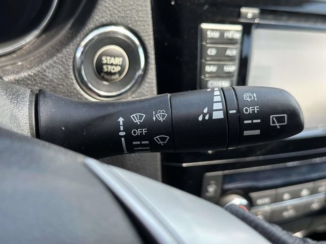 Used 2016 Nissan Rogue SL w/ SL Premium Package AWD/4WD image 27