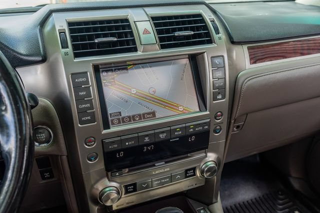 Used 2016 Lexus GX 460 w/ Premium Package AWD/4WD image 27