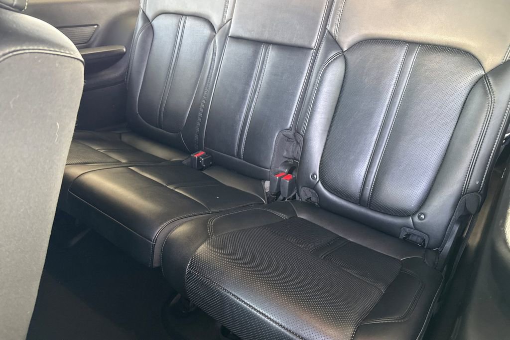 Used 2024 Jeep Wagoneer Series II w/ Flexible Seating Group image 23