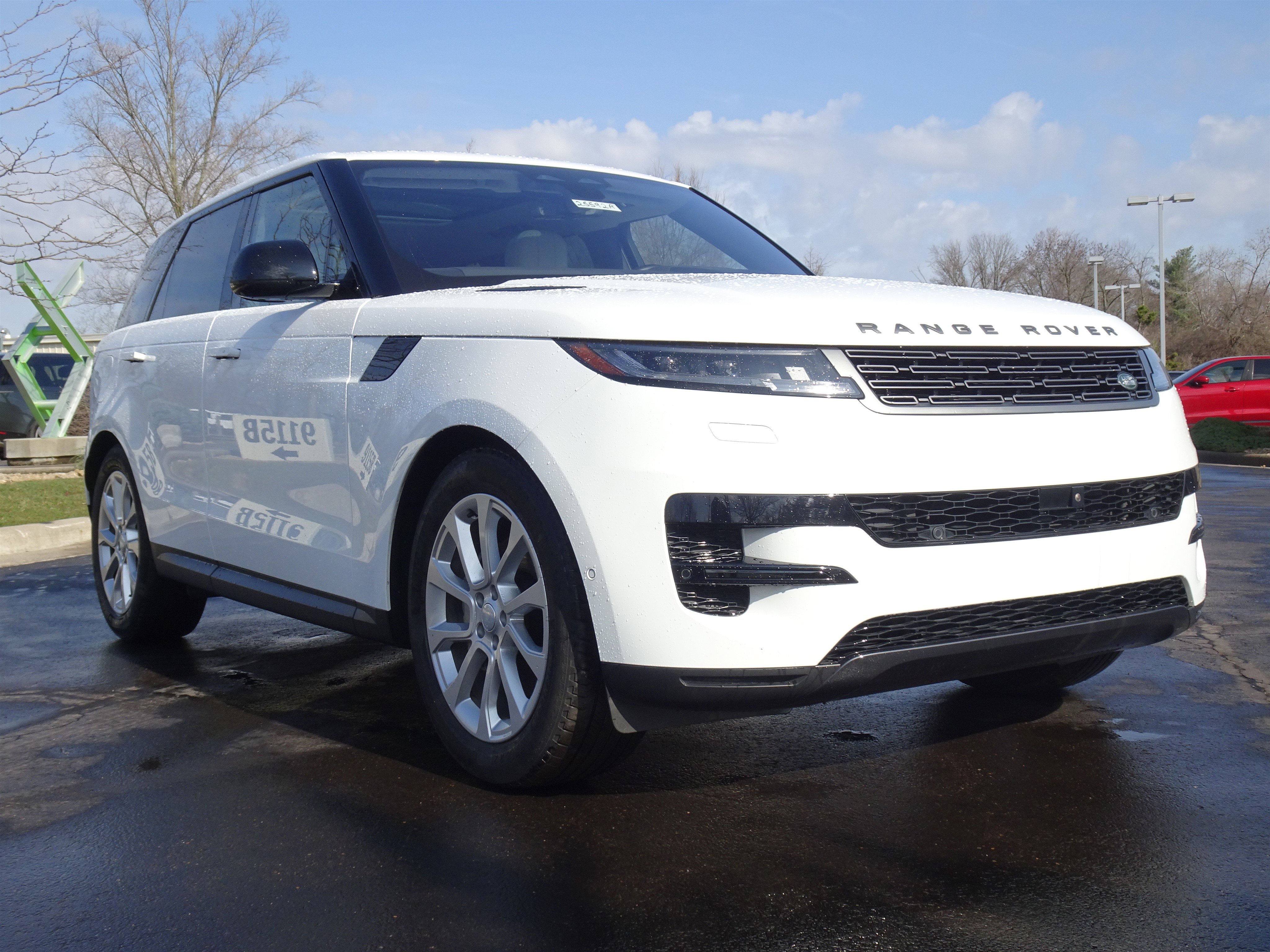 Certified 2023 Land Rover Range Rover Sport SE image 11