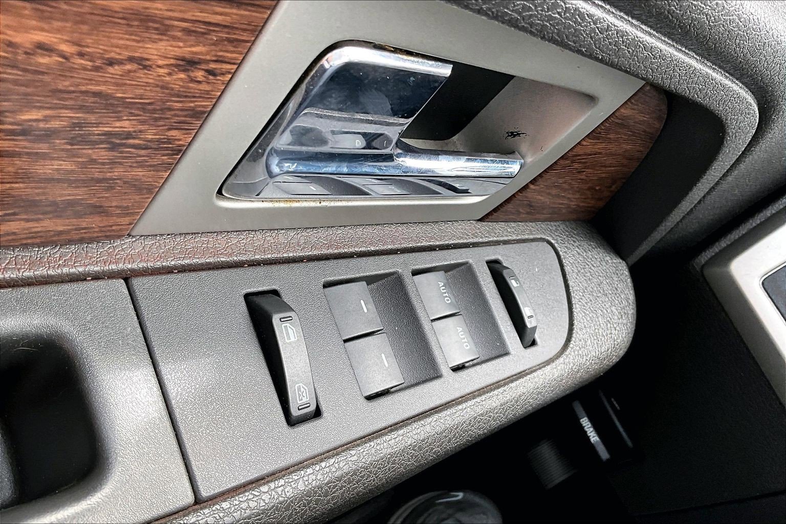 Used 2014 Ford F150 Lariat AWD/4WD image 32