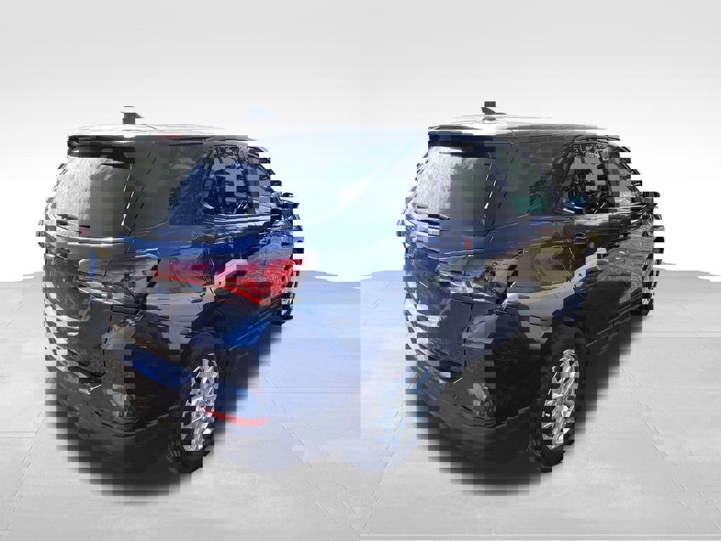 Certified 2022 Chevrolet Equinox LS w/ LS Convenience Package image 2