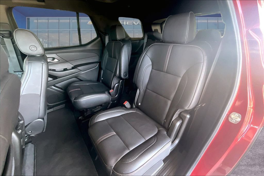 Used 2023 Chevrolet Traverse RS AWD/4WD image 20