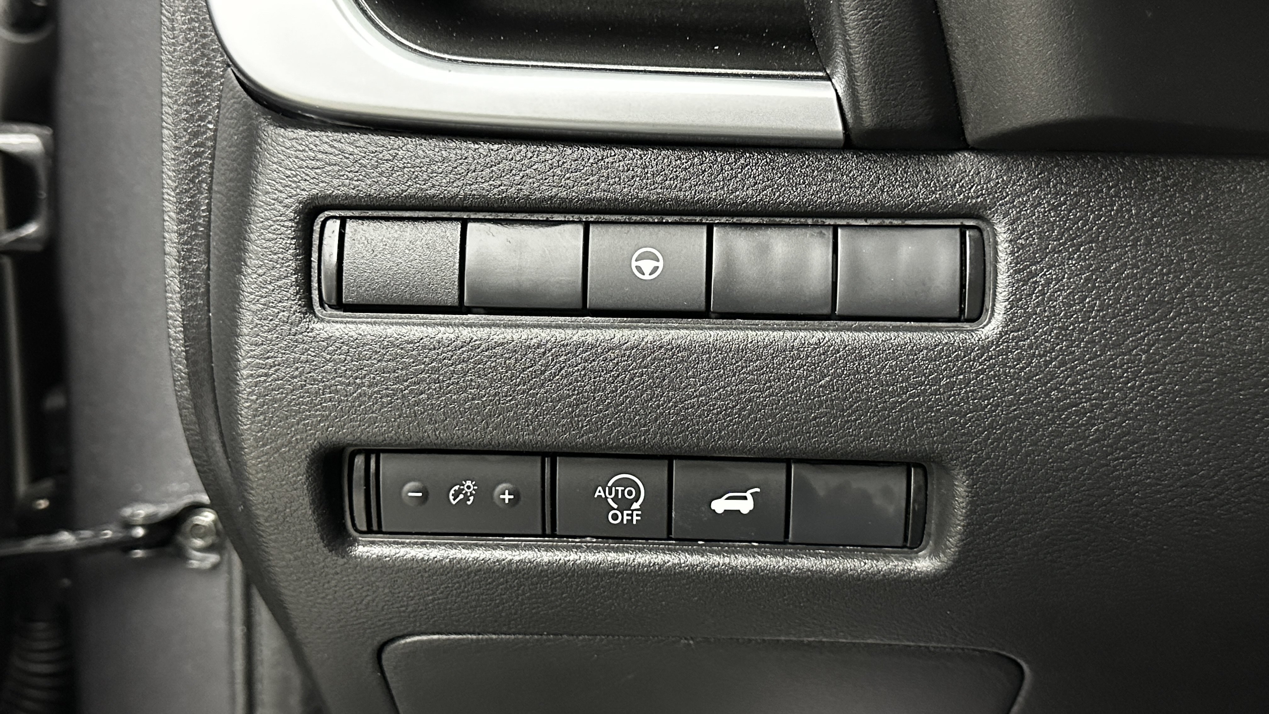 Used 2026 Nissan Rogue SV AWD/4WD image 23