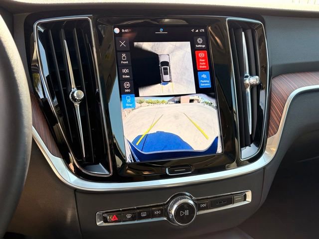 Used 2025 Volvo V60 B5 Cross Country Plus AWD/4WD image 19