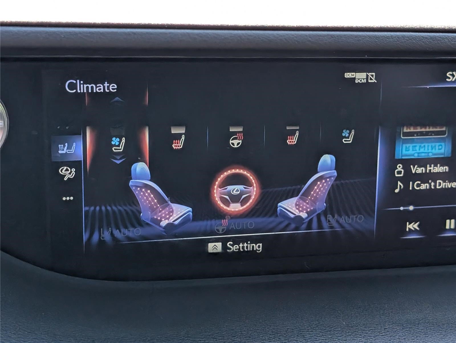 Used 2019 Lexus LS 500 AWD w/ Accessory Package (Z2) image 25