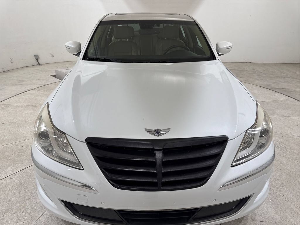 Used 2012 Hyundai Genesis 3.8 w/ Premium Pkg RWD image 11