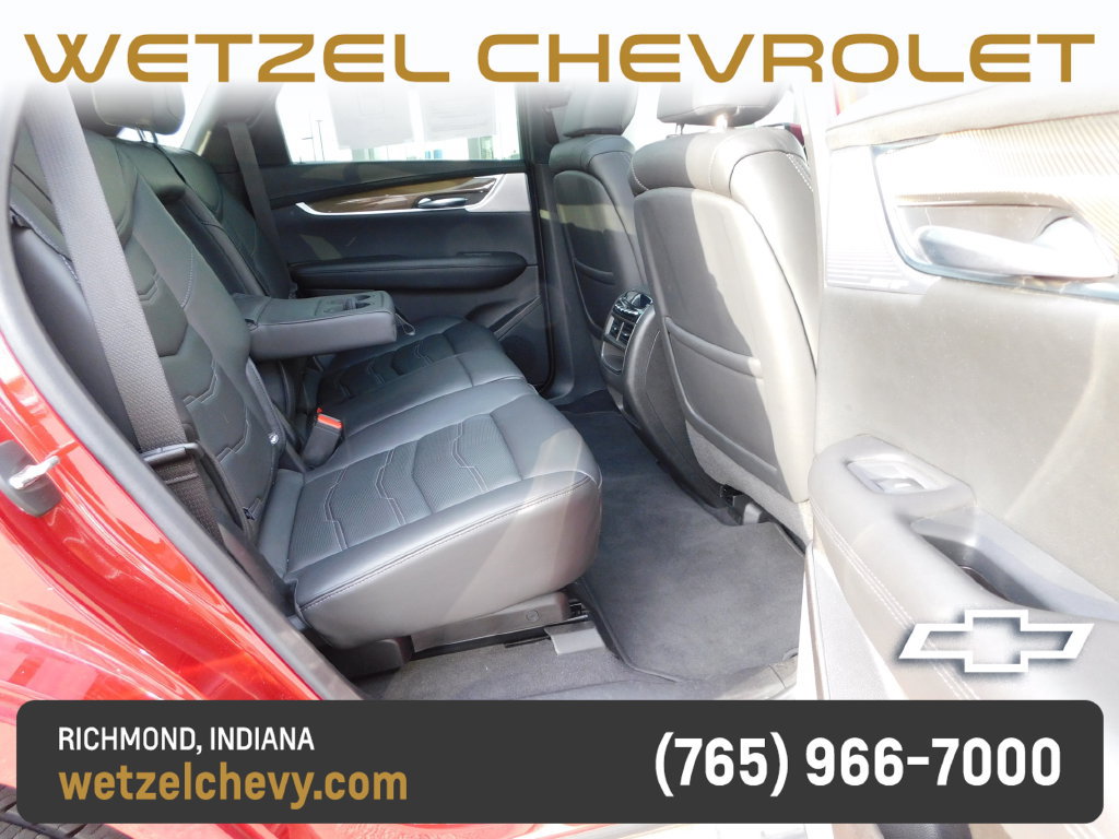 Used 2022 Cadillac XT5 AWD image 22