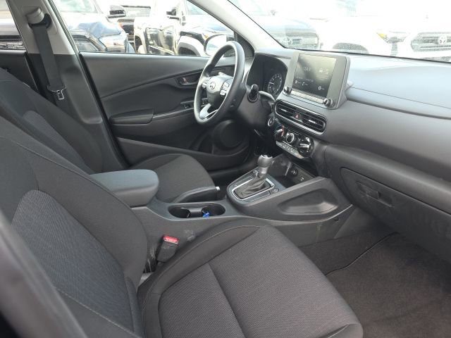 Used 2023 Hyundai Kona SEL image 8