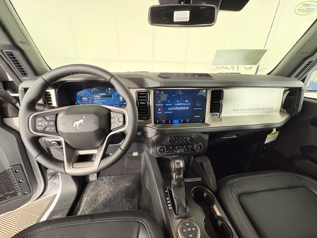 New 2026 Ford Bronco Outer Banks w/ Sasquatch Package AWD/4WD image 7
