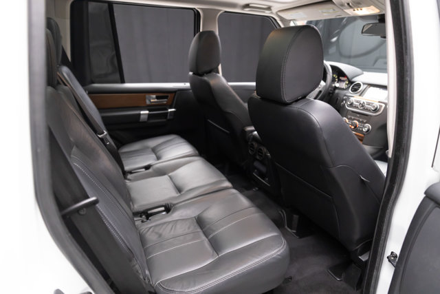 Used 2016 Land Rover LR4 HSE AWD/4WD image 62