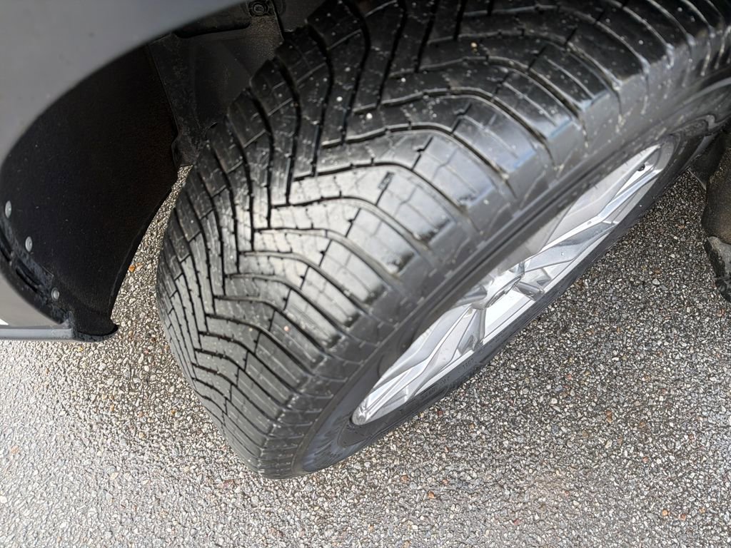 Used 2023 Honda CR-V EX image 39