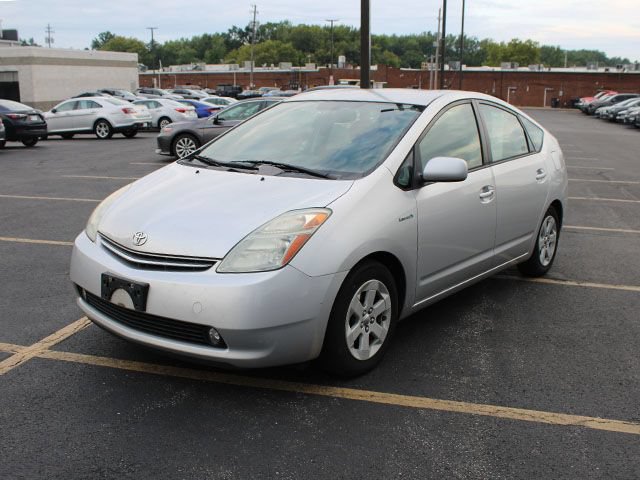 Used 2009 Toyota Prius Touring FWD image 2