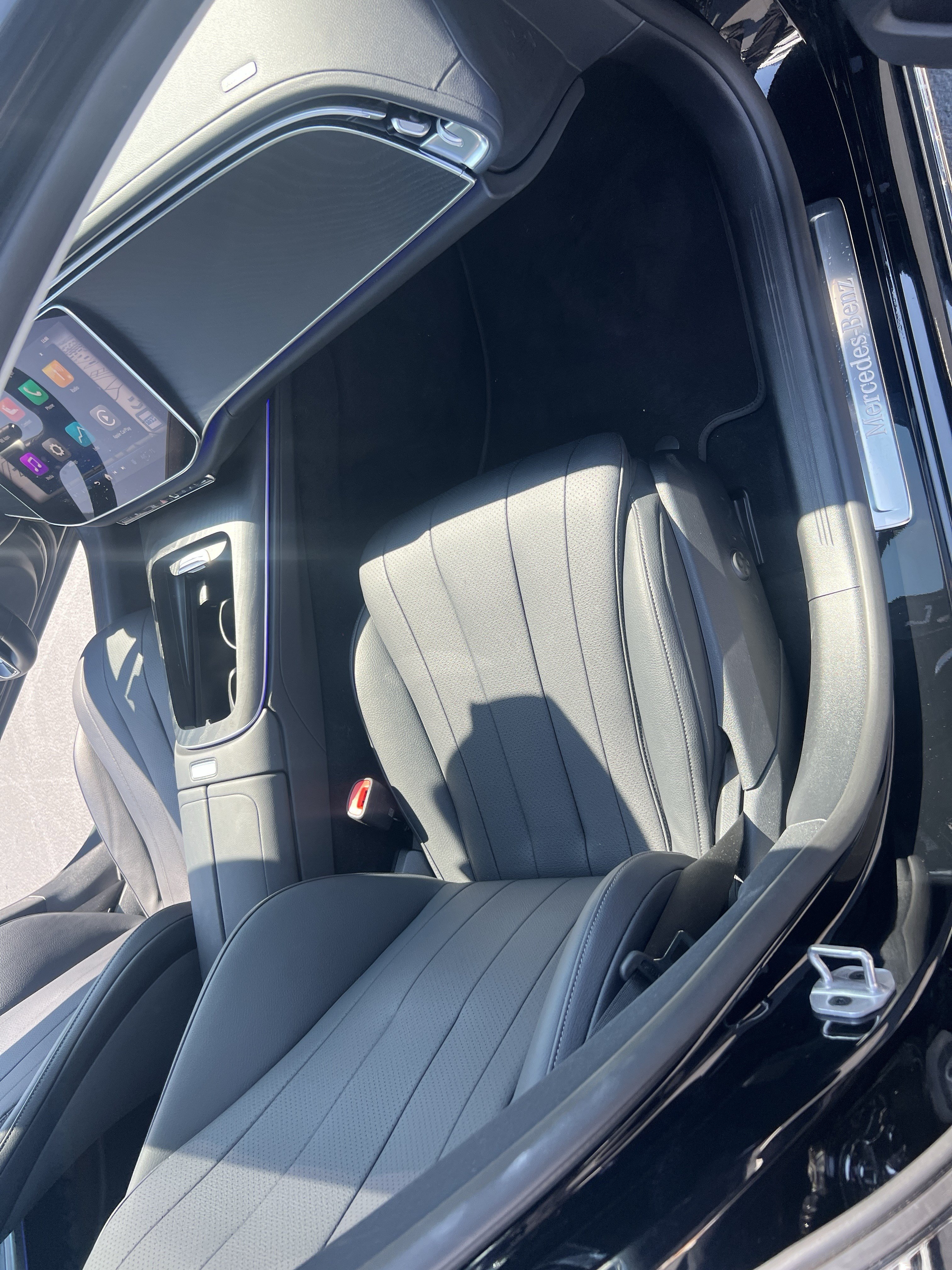 Used 2025 Mercedes-Benz E 350 Sedan image 35