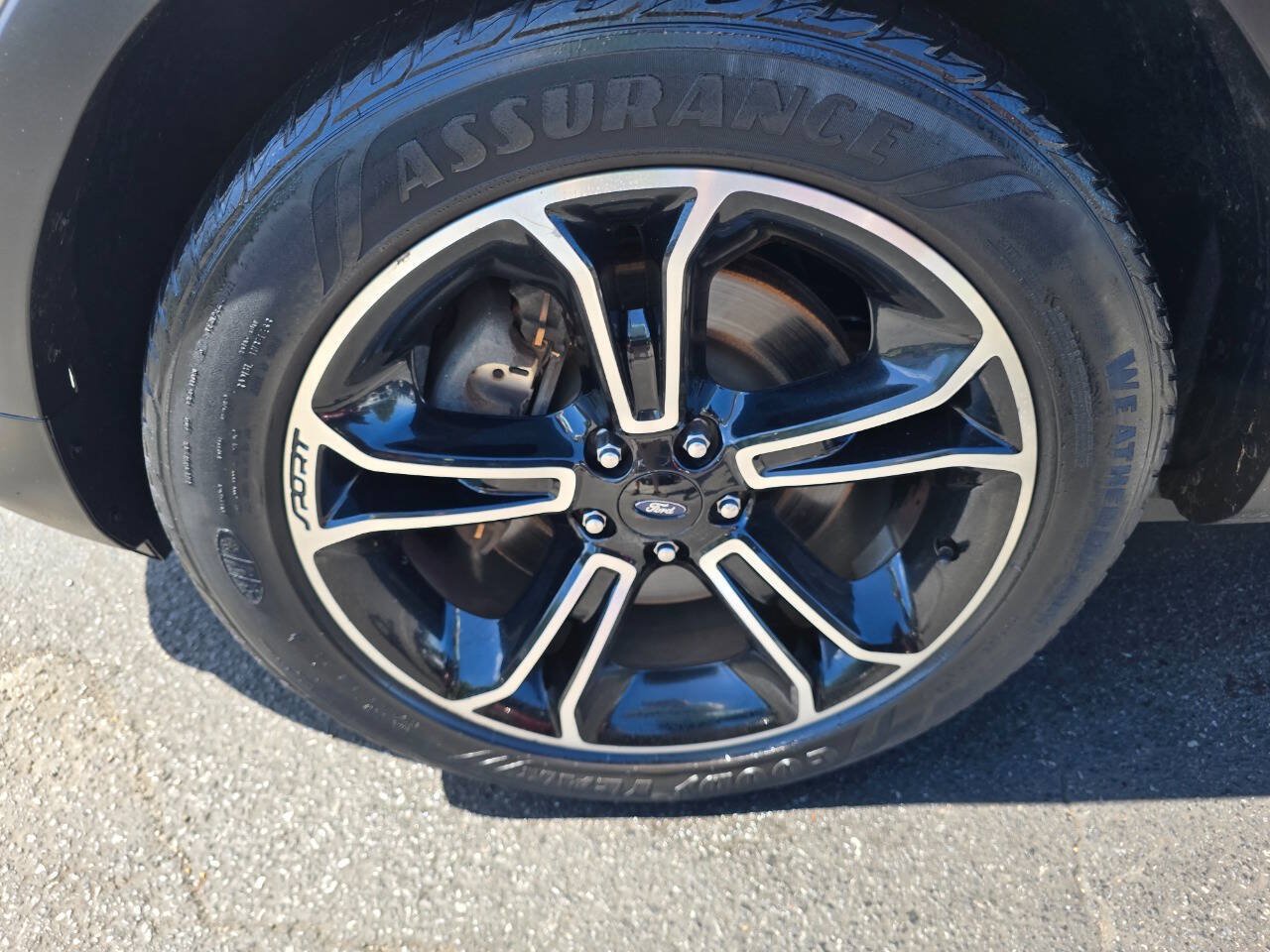 Used 2015 Ford Explorer Sport w/ Equipment Group 401A AWD/4WD image 12