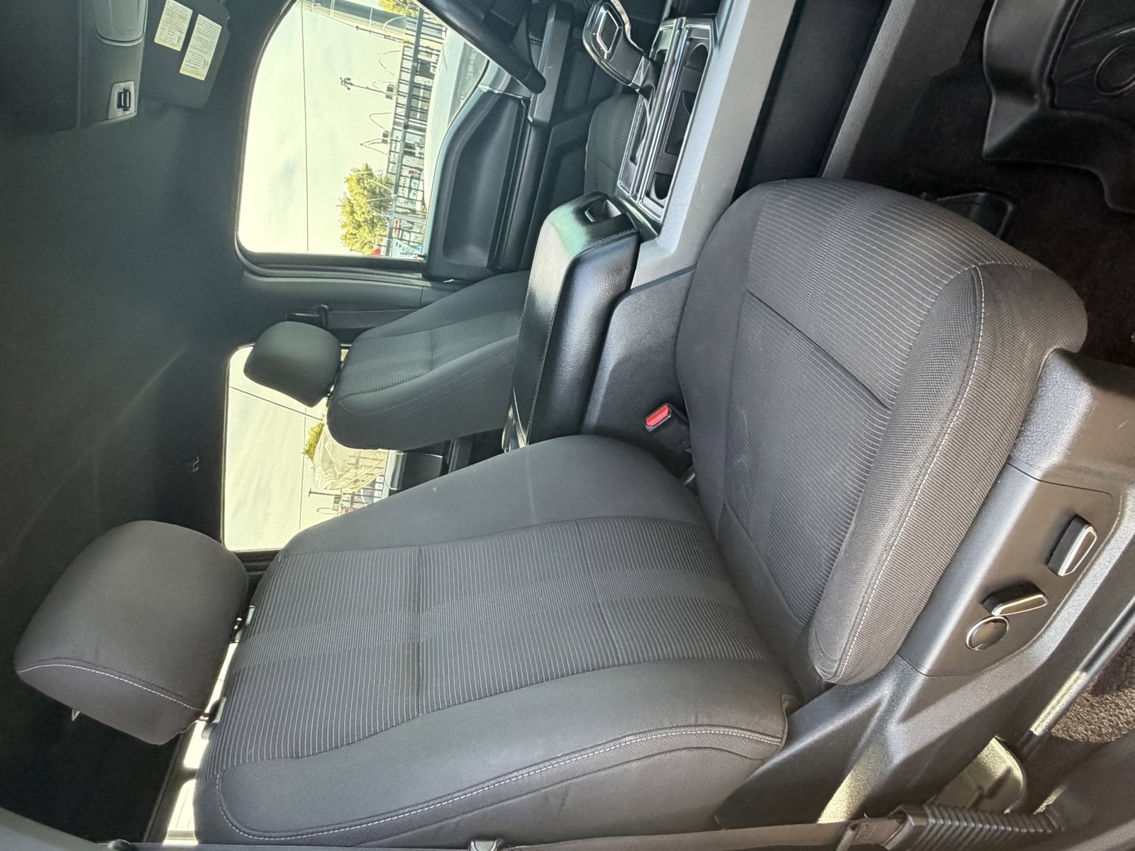 Used 2016 Ford F150 XLT w/ Equipment Group 302A Luxury RWD image 10