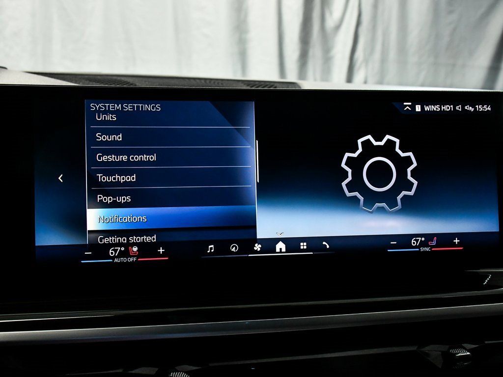 Used 2024 BMW X7 xDrive40i image 43