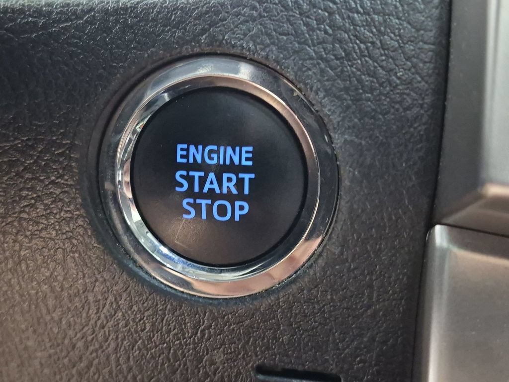 Used 2023 Toyota 4Runner Limited AWD/4WD image 29
