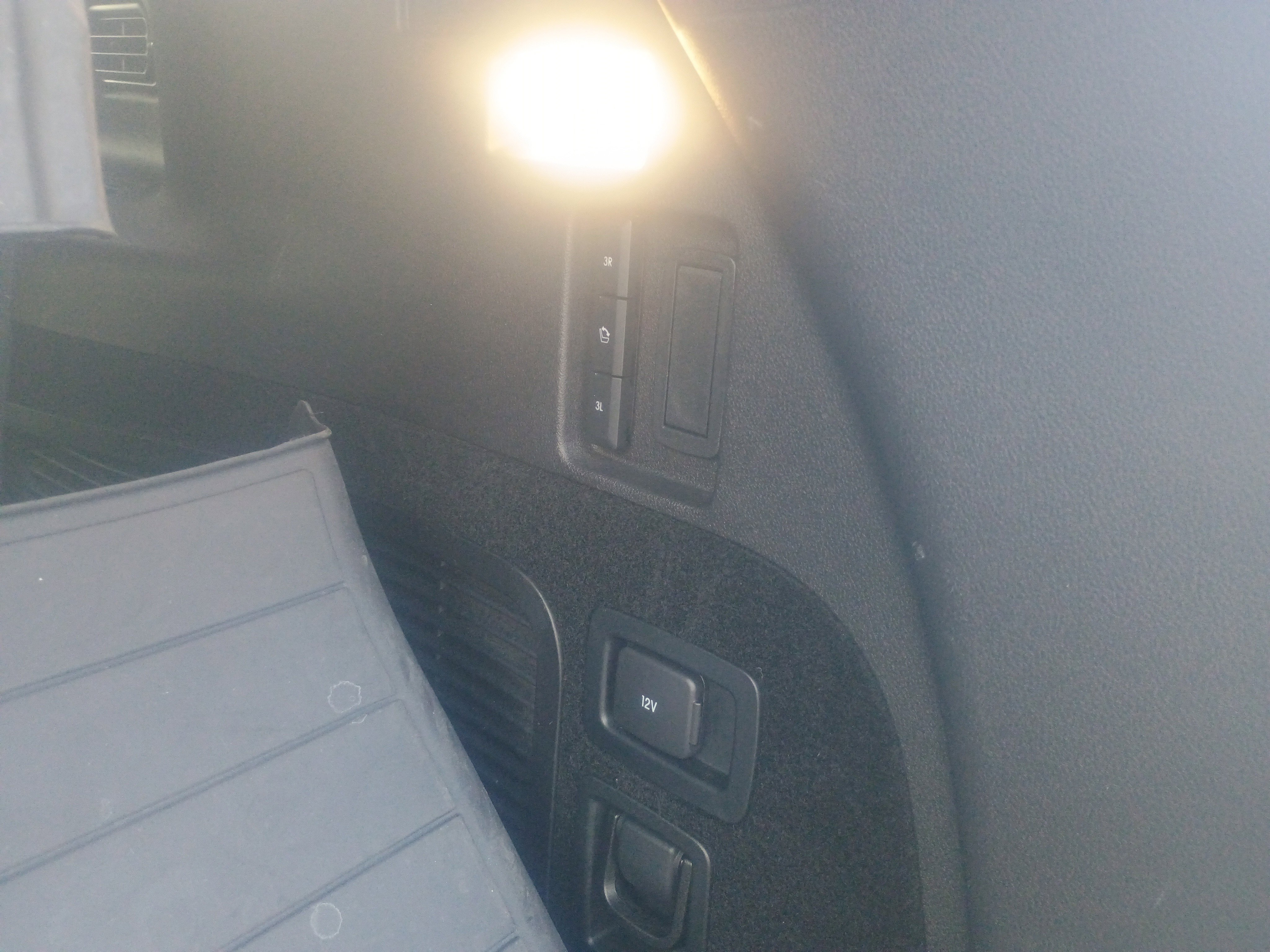 Used 2021 Lincoln Aviator Reserve w/ Equipment Group 201A image 12