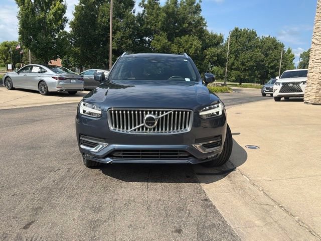 Used 2023 Volvo XC90 B6 Plus w/ Protection Package Premier AWD/4WD image 2