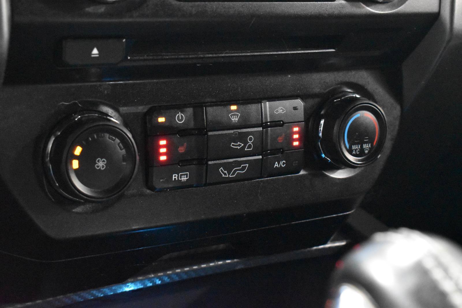 Used 2018 Ford F150 XLT w/ Equipment Group 302A Luxury image 17