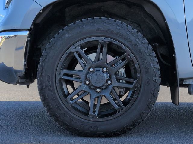 Used 2019 Toyota Tundra SR5 w/ SR5 Upgrade Package image 30