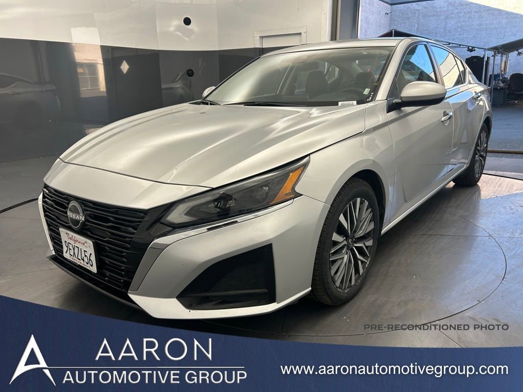 Used 2023 Nissan Altima 2.5 SV