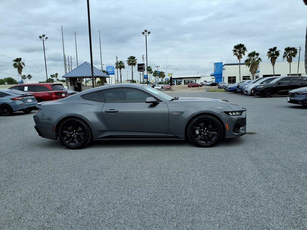 Used 2024 Ford Mustang GT RWD image 9
