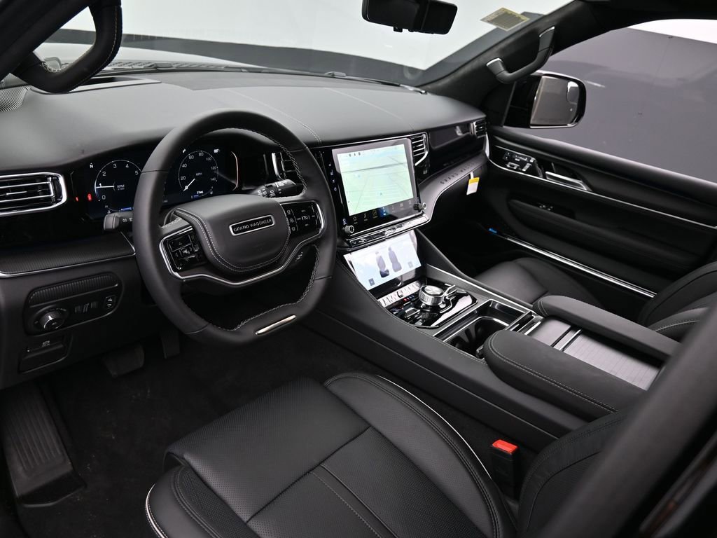 Used 2024 Jeep Grand Wagoneer L Series II w/ Quick Order Packagew 28T image 32