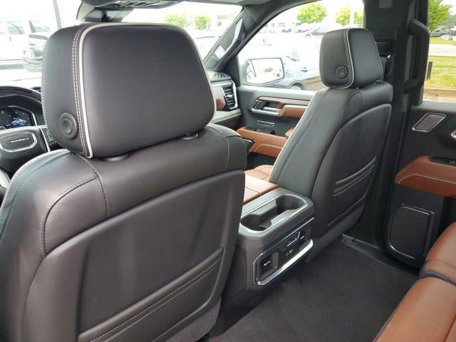 Used 2024 GMC Sierra 1500 Denali Ultimate AWD/4WD image 12