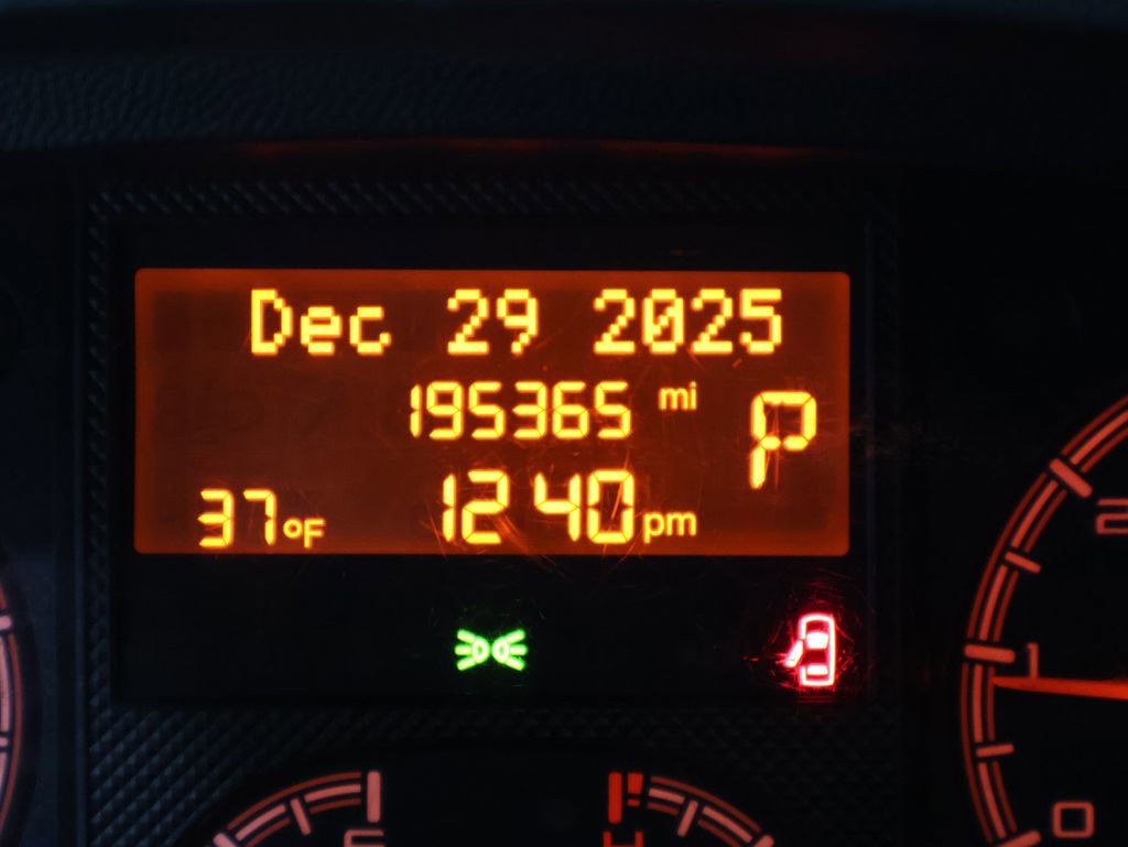 Used 2018 RAM ProMaster 3500 w/ Premium Appearance Group image 2