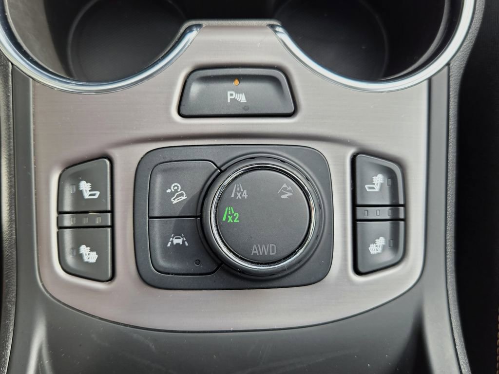 Used 2023 GMC Terrain AT4 w/ Tech Package image 19