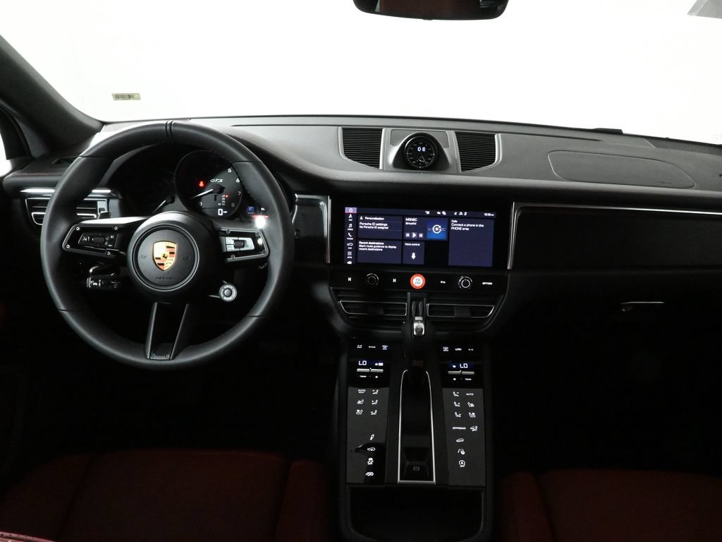 Used 2026 Porsche Macan GTS AWD/4WD image 16