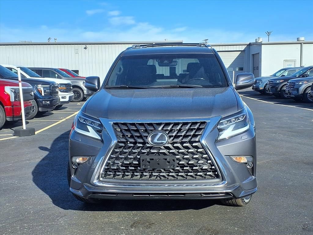 Used 2023 Lexus GX 460 Premium w/ Accessory Package image 41