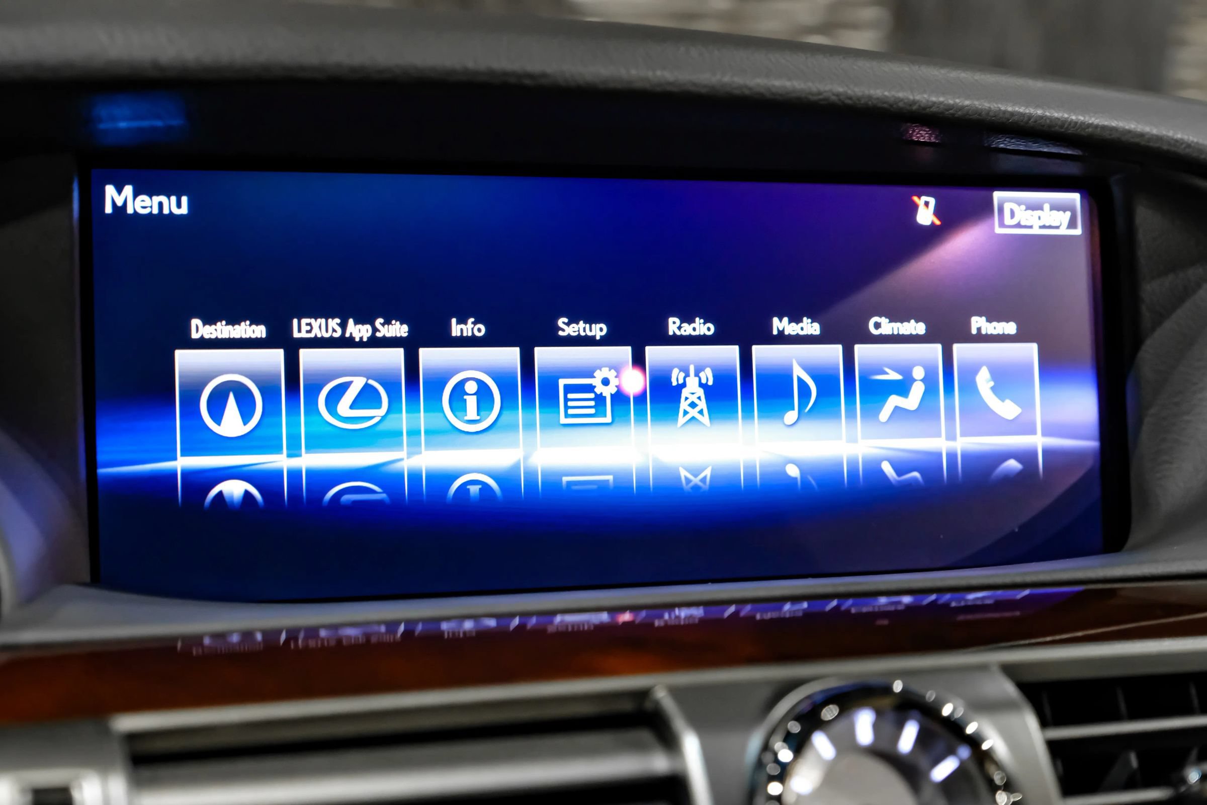 Used 2015 Lexus LS 460 L RWD image 24