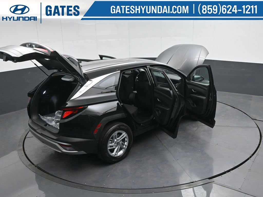 Used 2025 Hyundai Tucson SE AWD/4WD image 50