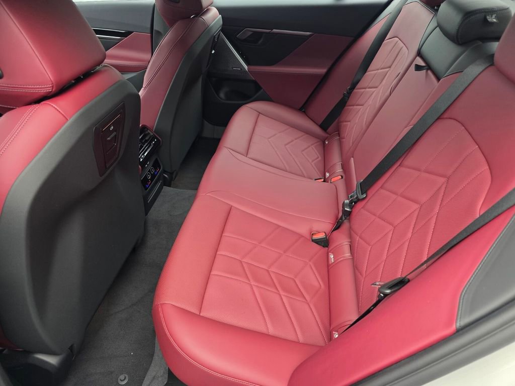 Used 2026 BMW 530i image 14