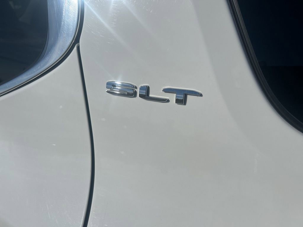 Used 2020 GMC Acadia SLT w/ Premium Package image 14