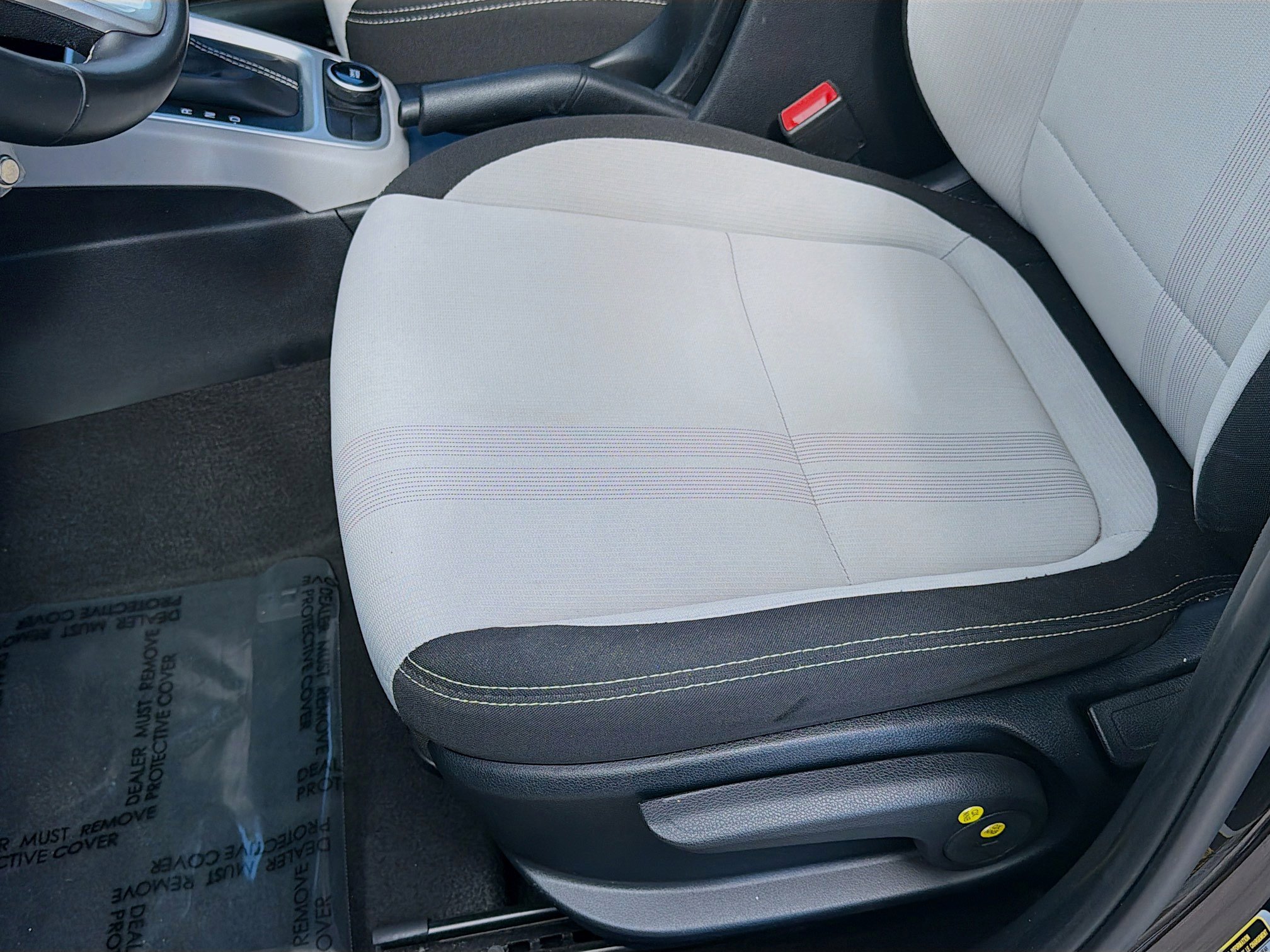 Used 2022 Hyundai Venue SEL image 15