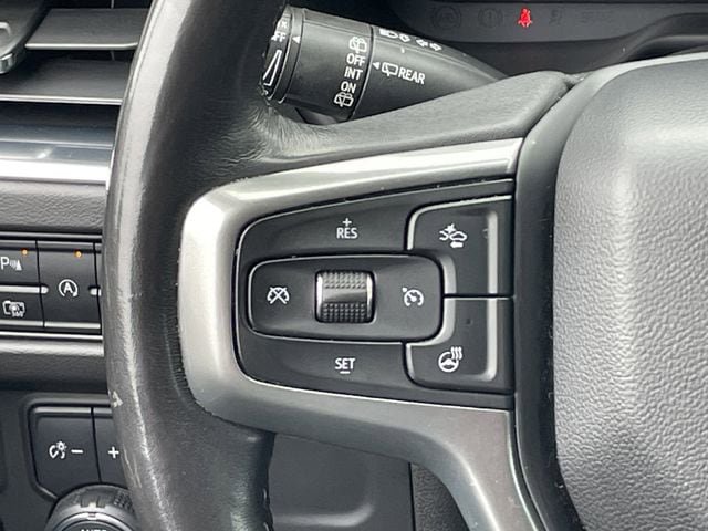 Used 2022 Chevrolet Tahoe LT w/ Luxury Package RWD image 13